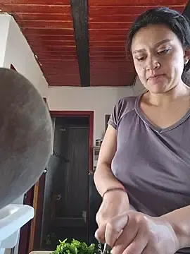 Stripchat Sex Cam of lombarlana-89