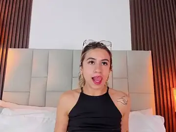 Stripchat Watch Live Sex Cams of Ariana_greenblat