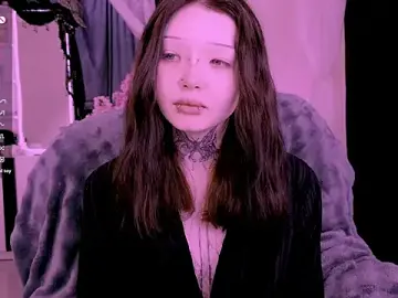 Stripchat Sex Cam of Lein_Bone