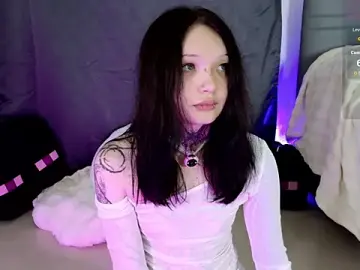 Stripchat Free Porn Cam of Lein_Bone