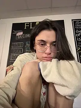 Stripchat Nude Webcam of VioletAsh