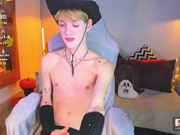 Stripchat Sex Cam of VladHellsing4