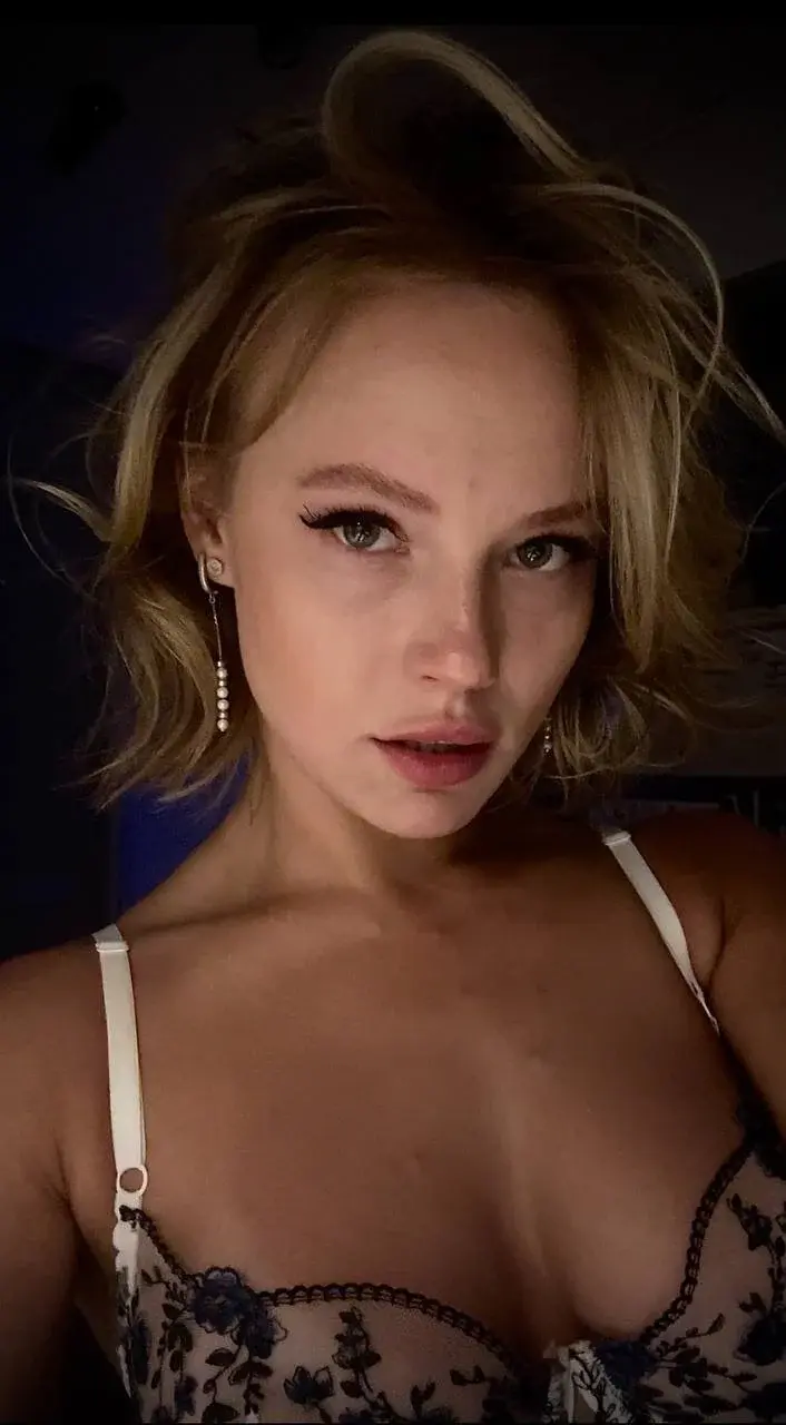 _Stefanie_Collins_