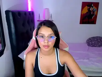 Stripchat Live Sex Cam of jessi_and_boy
