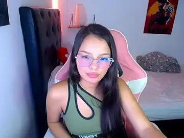 Stripchat Live Sex Cam of jessi_and_boy