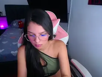 Stripchat Live Sex of jessi_and_boy