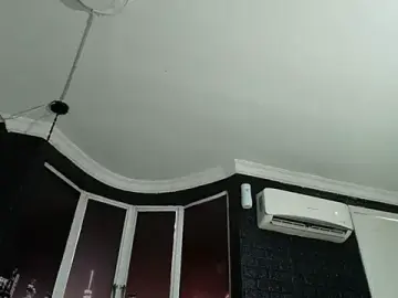 Stripchat Free Porn Cam of AlexLenox_