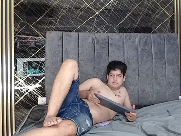 Stripchat Nude Webcam of FerneyManti