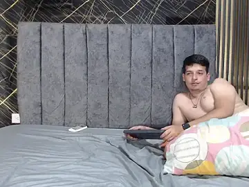 Stripchat Live Sex Cam of FerneyManti