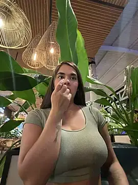 Stripchat Best Webcam of BellaLeclair