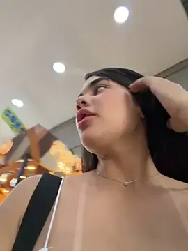 Stripchat Adult Video Chat of BellaLeclair