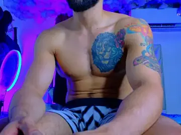 Stripchat Free Live Porn of Rich_boy01
