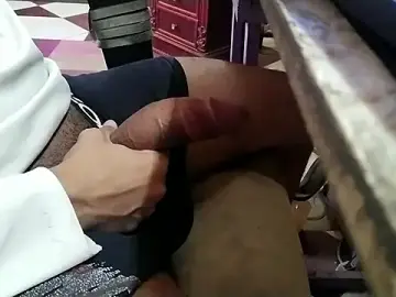 Stripchat Free Live Porn of growing20yo