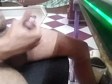 Stripchat Sex Chat of growing20yo