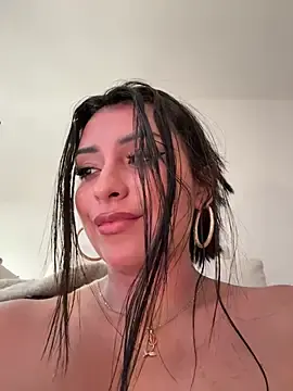 Stripchat Live Porn of sweetAli_