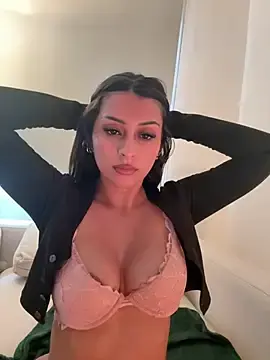 Stripchat Nude Webcam of sweetAli_