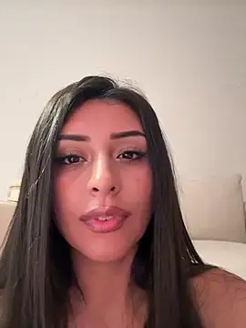 Stripchat Live Sex Cam of sweetAli_