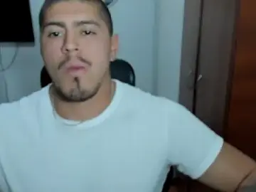 Stripchat Free Porn Cam of Baltazar_Dupont