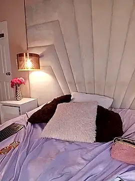 Stripchat Free Live Porn of KITY_HILL