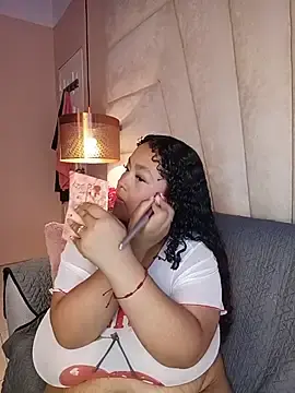 Stripchat Nude Webcam of KITY_HILL