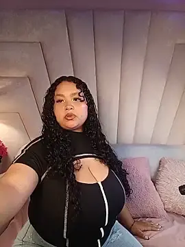 Stripchat Live Sex of KITY_HILL