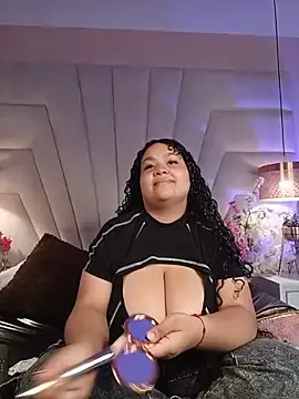 Stripchat Live Porn of KITY_HILL