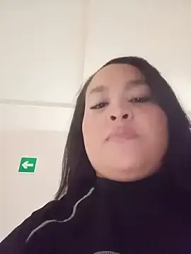 Stripchat Sex Cam of KITY_HILL
