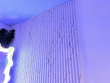 Stripchat Free Porn Cam of Naomy_tay1
