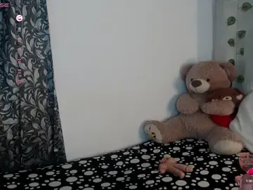 Stripchat Nude Webcam of Rou_11