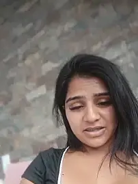Stripchat Sex Cam of AnnRosse18