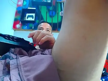 Stripchat Adult Webcam of hugo_19cm