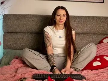 Stripchat Live Sex Cam of Baby6_Boy9