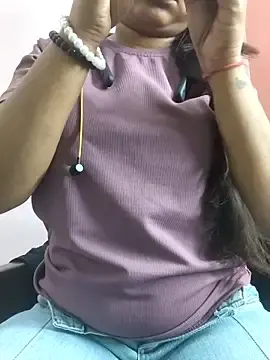 Stripchat Adult Webcam of Ananya_34