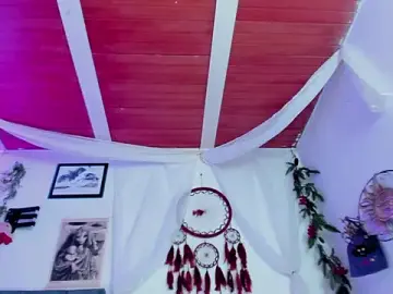 Stripchat Adult Webcam of bathory_vamps