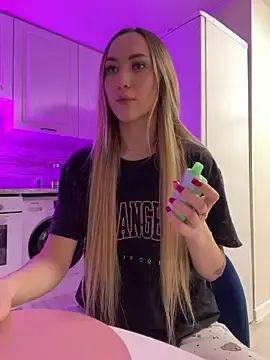 Stripchat Live Sex Cam of Best_Blondie1