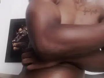 Stripchat Watch Live Sex Cams of drake_brwon_23