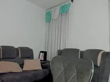 Stripchat Nude Webcam of davis_alx1