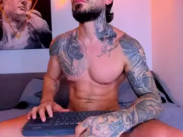 Stripchat Adult Video Chat of ChrisMiller69