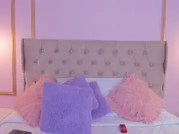 Stripchat Free Porn Cam of ivy__collins
