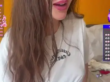 Stripchat Free Porn Cam of Elinatiranda