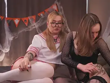 Stripchat Best live sex cam show of MandaReh