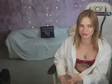 Stripchat Best Webcam of Kisasolo