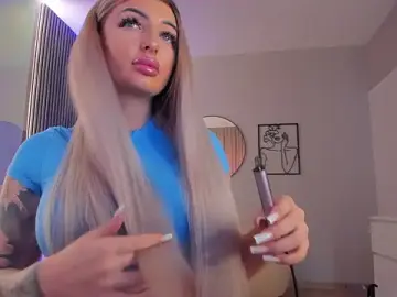 Stripchat Live Sex Cam of emily_bloom