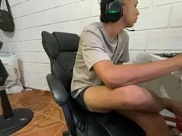 Stripchat Private Sex Chat of Max_TheHorseDick