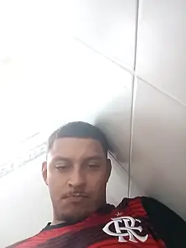 Stripchat Watch Live Sex Cams of emrehliug12