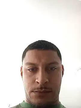 Stripchat Free Live Porn of emrehliug12