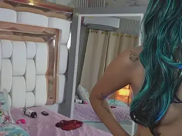 Stripchat Sex Cam of kinkylittlegirll