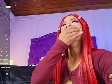Stripchat Live Sex Cam of sarah_banks1