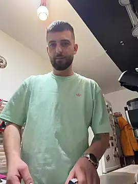 Stripchat Nude Webcam of Pablo_Hornyguy95