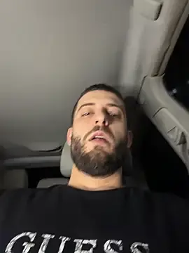 Stripchat Live Sex of Pablo_Hornyguy95